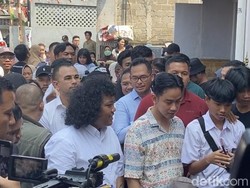 Blusukan Bareng Marshel dan Raffi Ahmad, Gibran Bagi Susu-Buku di Tangsel