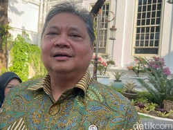 Ini Pertimbangan Airlangga Mundur dari Ketum Golkar