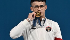 VIDEO: Sumbang Medali Emas, Rizki Juniansyah Ukir Rekor Baru Olimpiade