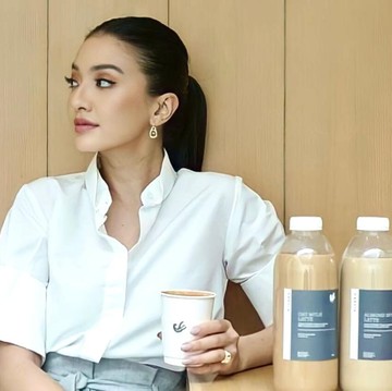 10 Kedai Kopi Milik Artis Indonesia, Salah Satunya Ada Favoritmu?