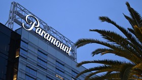 Paramount Buka Suara Nasib Jaringan TV Milik Warner Bros