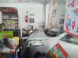Pelajaran dari Kasus Ertiga Seruduk Minimarket Usai Sopir Lupa Ganti Transmisi
