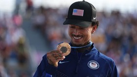 Panitia Olimpiade 2024 Ganti Medali Rusak Milik Atlet AS
