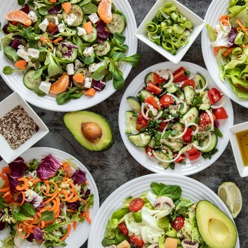 5 Kreasi Resep Salad yang Enak Dijadikan Camilan atau Lauk Sehat untuk Diet, Coba Bikin Yuk!