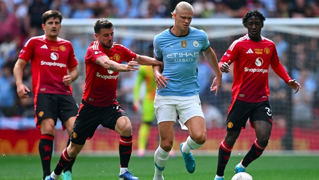 Pertempuran Menegangkan di Wembley: Manchester City Membungkam Manchester United di Community Shield 2024 Melalui Adu Penalti