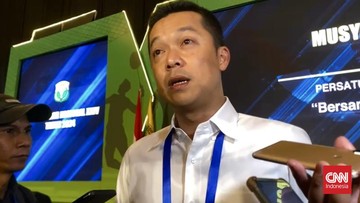 Update Eksklusif Olahraga CNN : Respons Taufik Hidayat Soal Indonesia Targetkan 2 Emas Badminton