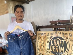 Tenun Menolak Punah di Kota Batik Pekalongan, Jenama Denim Jadi Bukti