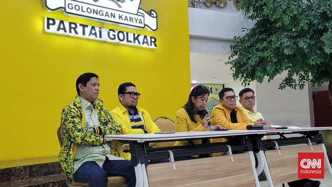 Menurut Waketum Bidang Hukum Golkar, keputusan Plt Ketua Umum Golkar bakal dibahas pada rapat pleno paling lambat digelar Selasa (13/8).