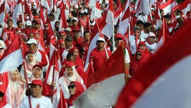 FOTO: Kirab 17 Ribu Bendera Merah Putih di Bogor