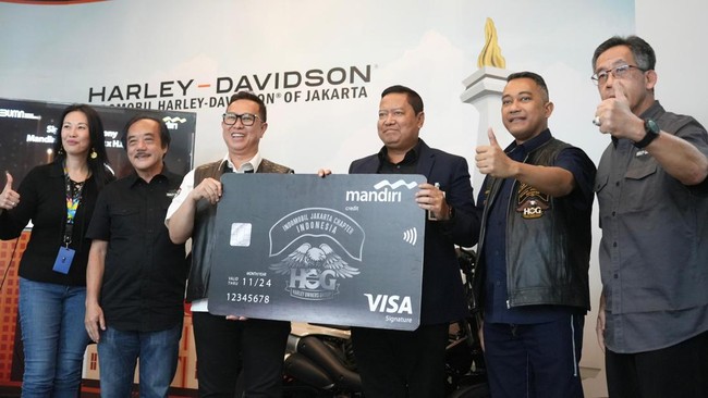 Bank Mandiri bersama HOG Indomobil Jakarta Chapter akan meluncurkan kartu kredit dengan desain khusus yang diperuntukkan bagi anggota komunitas.