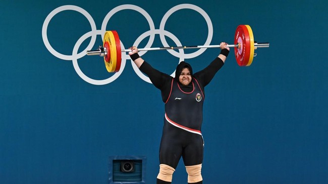**Atlet Berhijab, Nurul Akmal, Jadi Kebanggaan di Olimpiade**