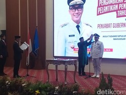 Zudan Arif Lantik Kepala Diskominfo Sulsel Andi Winarno Jadi Pj Bupati Bone