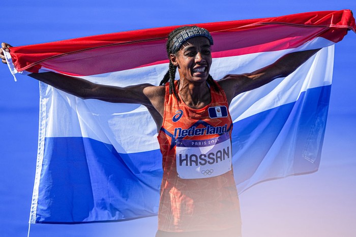 PARIS, FRANCE - AUGUST 11: Athletes compete during the Women's Marathon on day sixteen of the Olympic Games Paris 2024 at Esplanade Des Invalides on August 11, 2024 in Paris, France. (Photo by Christian Petersen/Getty Images)