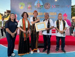 Majukan Pariwisata Labuan Bajo, Kuku Bima Sido Muncul Raih Penghargaan