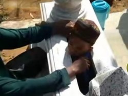 Heboh Bocah di Pamekasan Terjebak di Dalam Kijing Kuburan