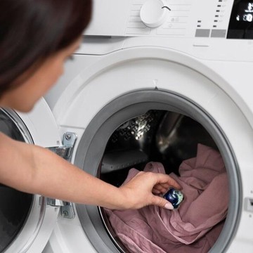 5 Kesalahan Mencuci yang Buat Pakaian Cepat Pudar dan Kusam