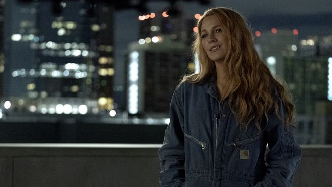 Blake Lively menuding Justin Baldoni juga buat dua aktris It Ends With Us tidak nyaman di lokasi syuting.