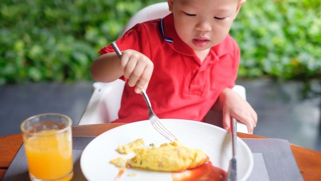 Berapa Kalori Telur yang Aman Dikonsumsi oleh Anak? Simak Penjelasannya