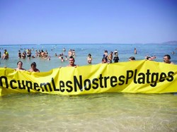 Demo Lagi, Demo Lagi... Warga Mallorca Usir Turis Asing dari Pantai!
