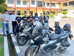 Bermotor Sambil Bawa Pedang di Kulon Progo, Gerombolan ABG Diamankan Warga
