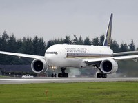 Singapore Airlines Tiba-Tiba Minta Maaf ke Penumpang Muslim, Ada Apa?