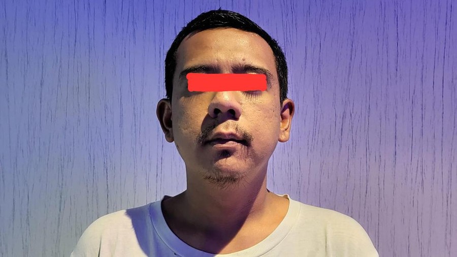 Potret AP, mantan kekasih anak musisi yang merekam dan menyebarkan video syur. Potret AP, mantan kekasih anak musisi yang merekam dan menyebarkan video syur.