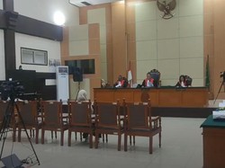 Ribut-ribut Keluarga Yudha Vs Pihak Tamara Seusai Persidangan Dante