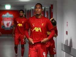 Liverpool Tak Kunjung Beli Pemain, Van Dijk Ingatkan Manajemen