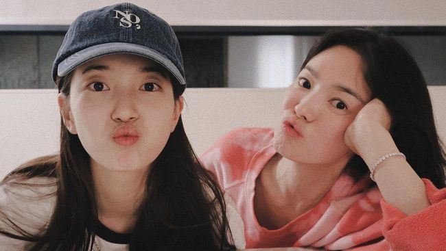 Interaksinya Bikin Gemas! Song Hye Kyo Kirim Food Truck untuk Dukung Project Baru Bae Suzy