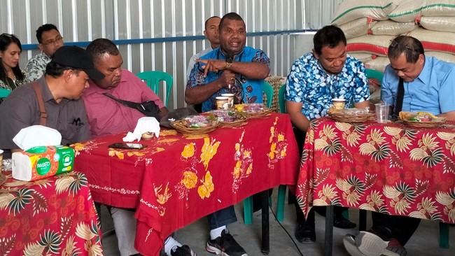 BUMP PT Lumpang Semar Sejahtera dinilai berperan besar dalam penyediaan stok pangan di Kota Semarang dengan harga stabil.