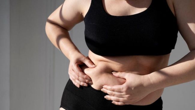 Cukup Konsisten! 5 Cara Sederhana Ini Dapat Membebaskan dari Masalah Perut Buncit