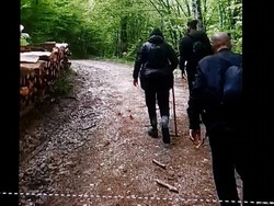 Dua Pria Iran Jalan Kaki Berhari-Hari untuk Mencapai Jerman