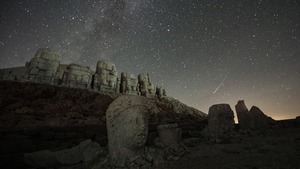 Fakta-fakta Hujan Meteor Lyrids, Kapan Bakal Hiasi Langit?