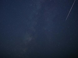 Penampakan Puncak Hujan Meteor Geminid di Irlandia Utara