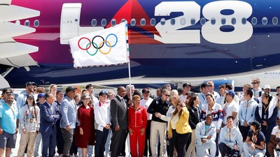 Olimpiade Los Angeles 2028 dipastikan akan menggelar beberapa cabang olahraga baru, termasuk flag football. Lantas, apa itu flag football?