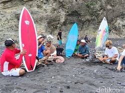Cerita Peselancar Pantai Lumajang saat Terjadi Gempa Malang: Ombak Naik