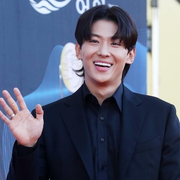 Makin Eksis di Dunia Hiburan Korea, Ini Deretan Variety Show Terbaru dari Dex yang Wajib Ditonton!