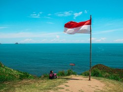 Warna Bendera Merah Putih, Benarkah Disebutkan dalam Hadits Nabi SAW?