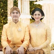 Detail Kebaya Erina Gudono di Acara Tujuh Bulanan Ibu Hamil yang Sarat Adat