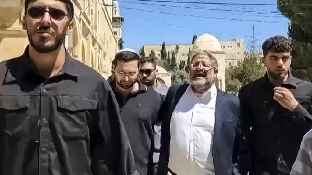 Arab Saudi Ngamuk Menteri Israel Terobos dan Kibarkan Bendera di Al Aqsa