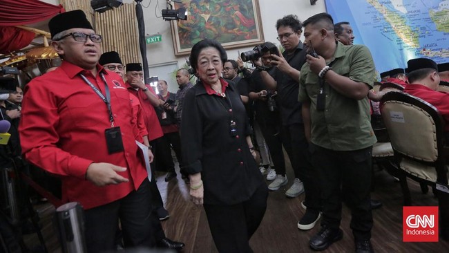 Saat umumkan surat rekomendasi partai untuk calon pilkada, Megawati mengungkap ada nan mau ambil alih PDIP dan juga bicara soal jadi Ketum lagi.