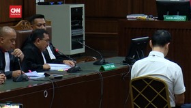 VIDEO: Harvey Moeis Jalani Sidang Dakwaan Korupsi PT Timah