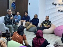 Dirjen IKP Kominfo Usman Kansong Mundur