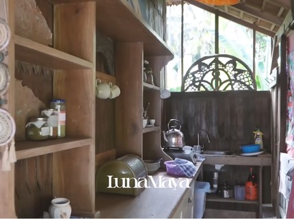 7 Potret Villa Pondok Pisang, Penginapan Ibunda Luna Maya yang Berkonsep Alami