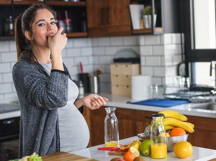 15 Buah yang Bagus untuk Ibu Hamil dan Calon Bayi, Ada yang Bisa Bikin Cerdas