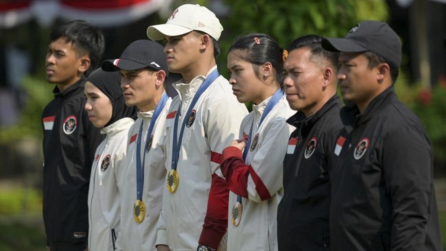 Sambutan Meriah Atlet Indonesia di Upacara Hari Kemerdekaan di Ibu Kota Baru