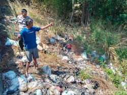Saksi Mata Ungkap Ada 2 Cowok ABG Sebelum Temukan Bayu Terbungkus Plastik
