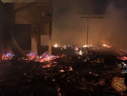 Pabrik Mebel di Sragen Terbakar Selama 7 Jam, Kerugian Capai Rp 5 Miliar