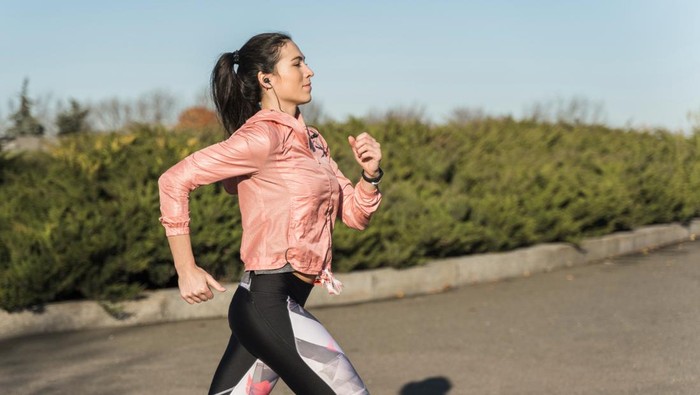 Jadi Olahraga Favorit Masyarakat Kota, Ketahui 7 Manfaat Lari Maraton yang Luar Biasa!