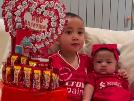 5 Potret Rafathar yang Ultah ke-9 Hari Ini, Dapat Ucapan Selamat dari Sang Adik Rayyanza